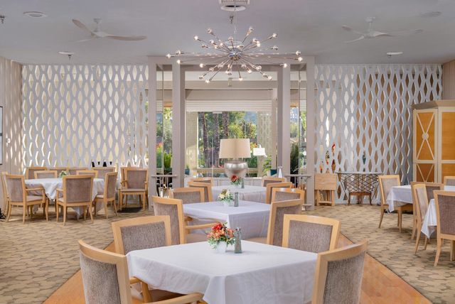 407 Desert Lakes Drive, Palm Springs, CA 92264