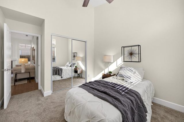 225 Rochelle Ct, Roseville, CA 95661