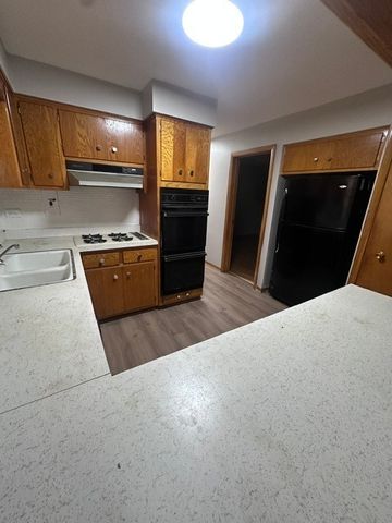6045 S Keating Avenue 1, Chicago, IL 60629