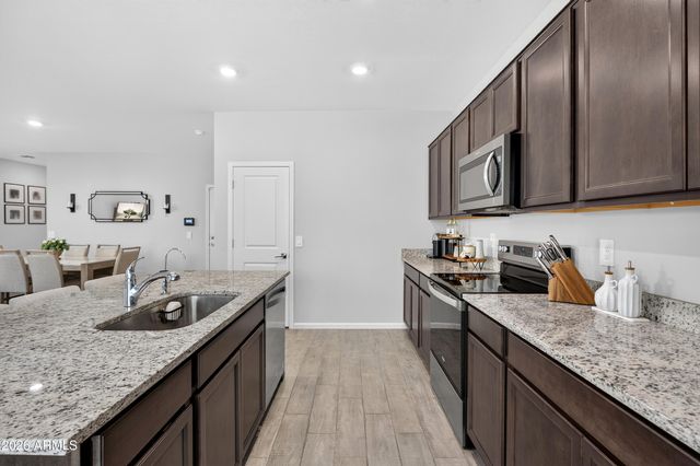 2622 E MONUMENT CANYON Avenue, Apache Junction, AZ 85119
