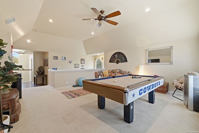 495 Holliwell Bridge, Schertz, TX 78154