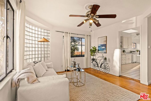 1100 Victoria Avenue, Venice (los Angeles), CA 90291