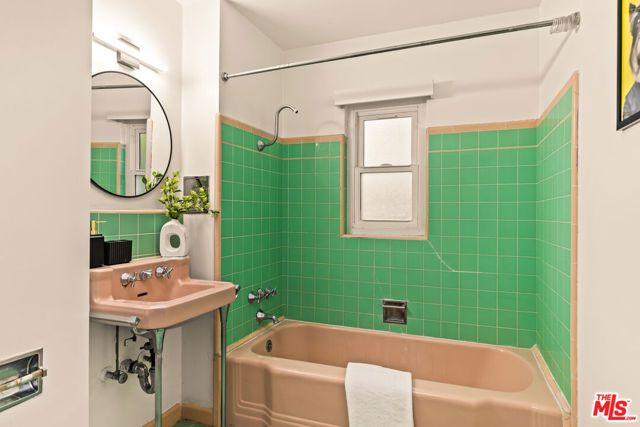 1100 Victoria Avenue, Venice (los Angeles), CA 90291