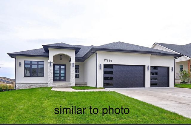 8337 Edgewood Court, West Des Moines, IA 50266