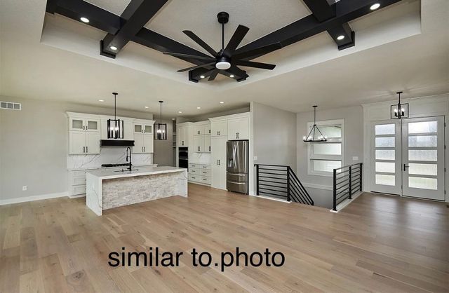 8337 Edgewood Court, West Des Moines, IA 50266