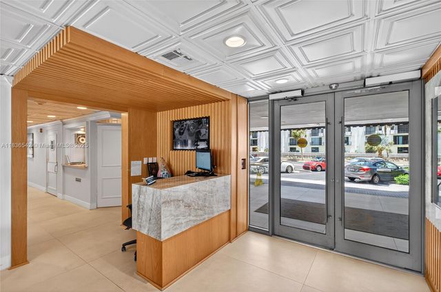 11111 Biscayne Blvd 2100, Miami, FL 33181