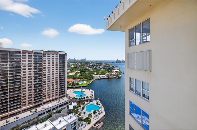 11111 Biscayne Blvd 2100, Miami, FL 33181