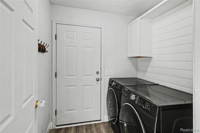 149 Laura Lane, Linden, MI 48451