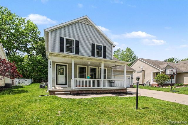 149 Laura Lane, Linden, MI 48451
