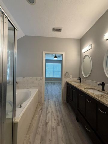 19438 Nasworthy Drive, Tomball, TX 77375