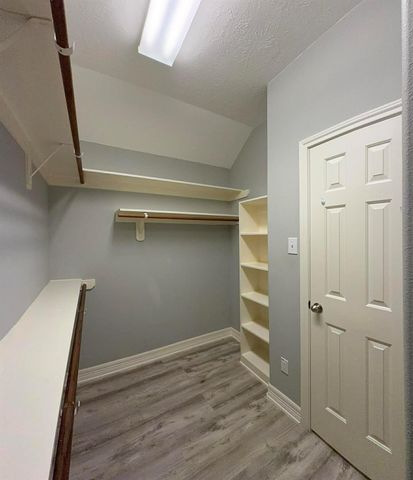 19438 Nasworthy Drive, Tomball, TX 77375