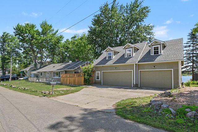 7848 Bay Meadow, Canadian Lakes, MI 49346