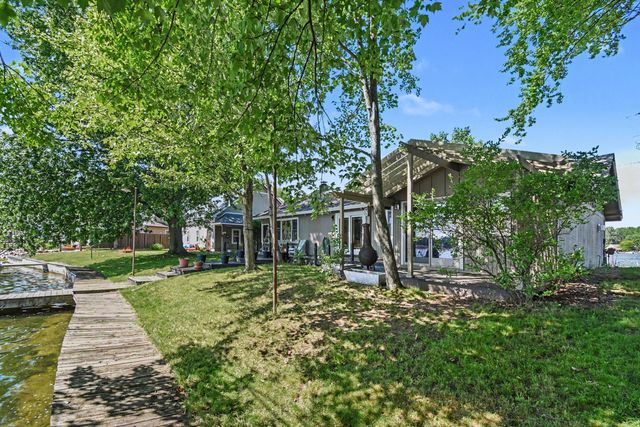 7848 Bay Meadow, Canadian Lakes, MI 49346