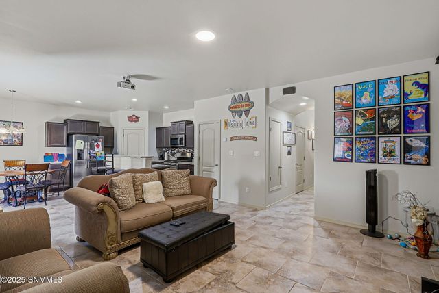 7138 Redondo Street, Las Cruces, NM 88012