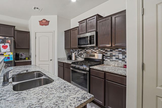 7138 Redondo Street, Las Cruces, NM 88012