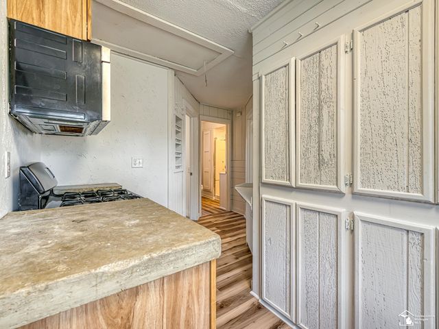13054 Race Street, South Rockwood, MI 48179