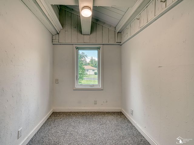 13054 Race Street, South Rockwood, MI 48179