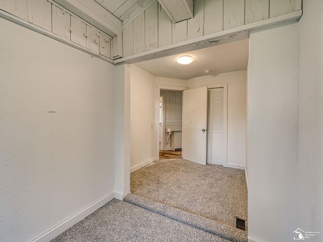 13054 Race Street, South Rockwood, MI 48179