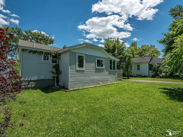 13054 Race Street, South Rockwood, MI 48179