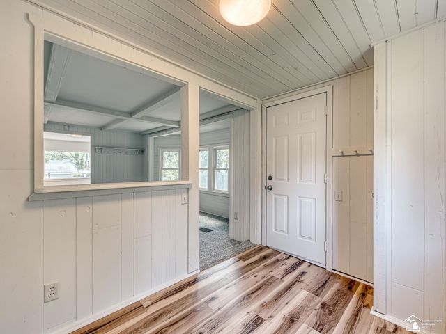 13054 Race Street, South Rockwood, MI 48179