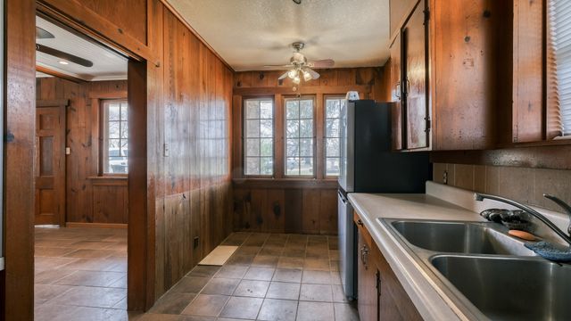 7350 Briar Road, Azle, TX 76020