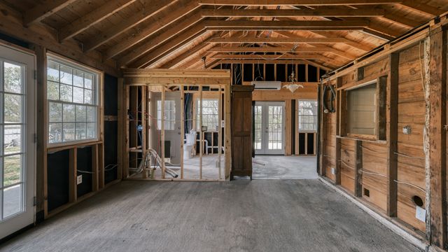 7350 Briar Road, Azle, TX 76020