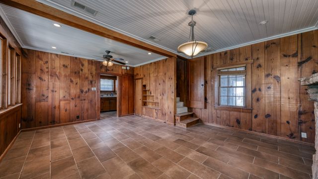 7350 Briar Road, Azle, TX 76020
