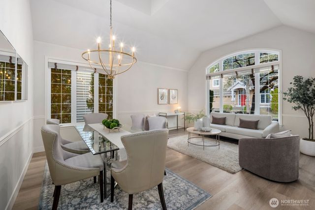 2045 32nd Avenue NE, Issaquah, WA 98029