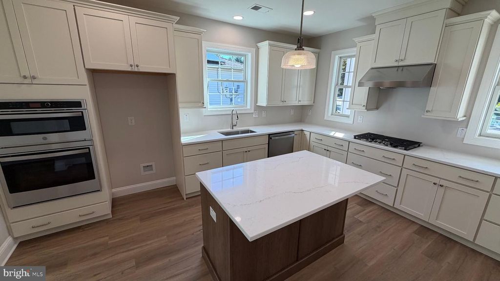 5 FIRESIDE CIR, COLUMBUS, NJ 08022 — photo 3