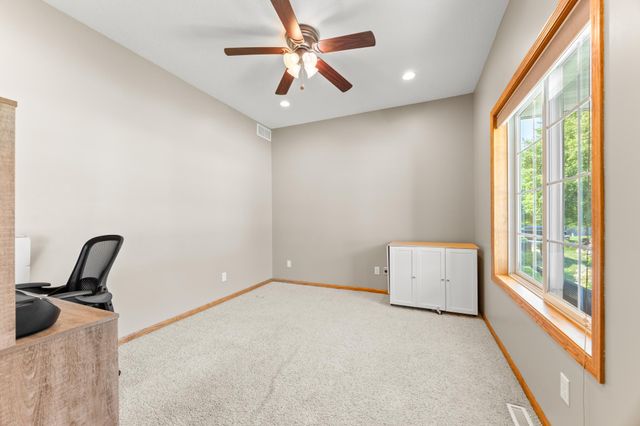 204 Heartland Road, Buffalo, MN 55313