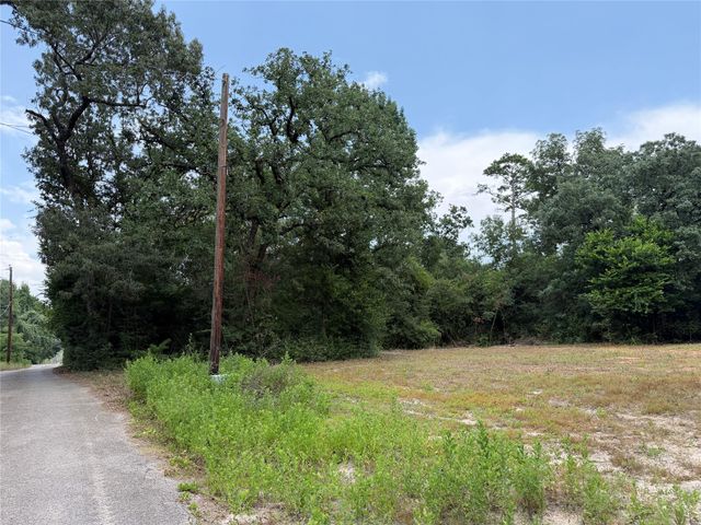 19895 Martha Road, Montgomery, TX 77316