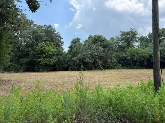 19895 Martha Road, Montgomery, TX 77316