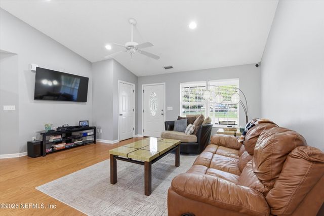 203 WALBURG Street, Green Cove Springs, FL 32043