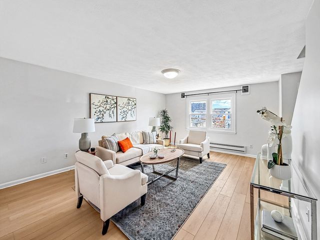 31 Dunn Rd 31, Revere, MA 02151