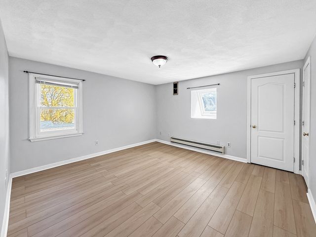 31 Dunn Rd 31, Revere, MA 02151