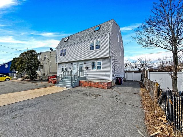 31 Dunn Rd 31, Revere, MA 02151