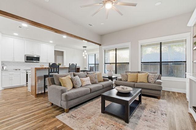 75 County Road 3669 N, Splendora, TX 77372