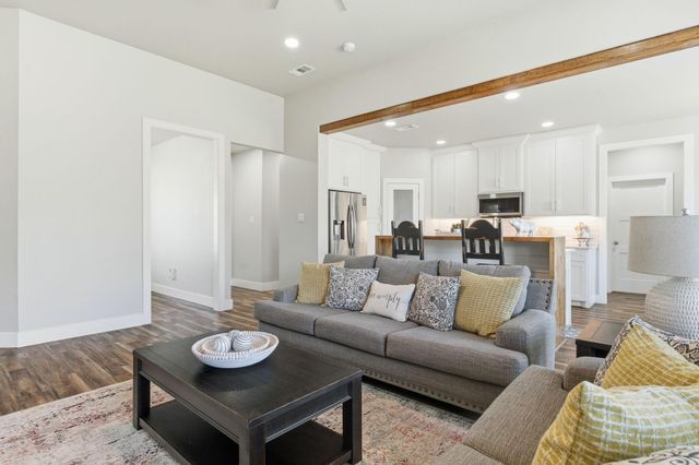 75 County Road 3669 N, Splendora, TX 77372