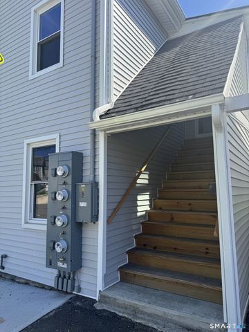10 Bridgeport Avenue, Shelton, CT 06484
