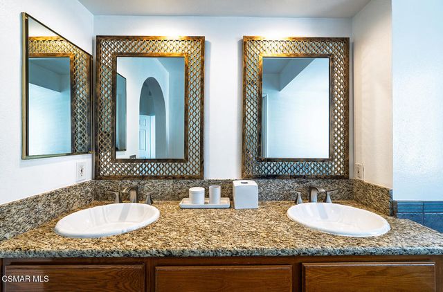 4244 Flintlock Lane, Westlake Village, CA 91361