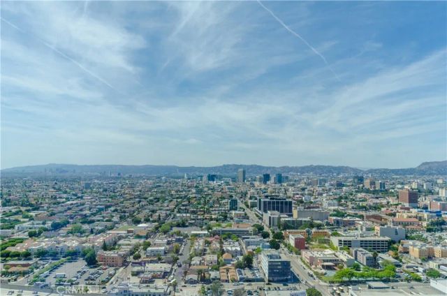 900 W Olympic Boulevard 32B, Los Angeles, CA 90015