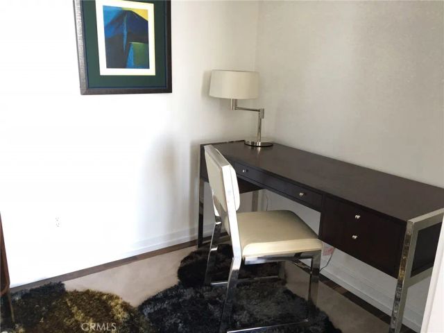 900 W Olympic Boulevard 32B, Los Angeles, CA 90015