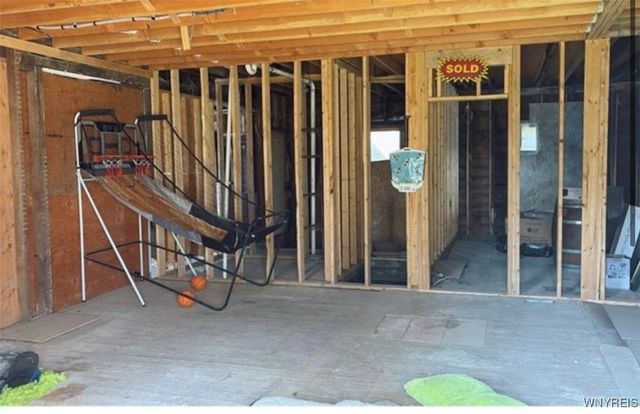 3585 Roszyk Hill Road, Machias, NY 14101