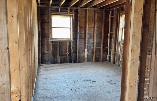 3585 Roszyk Hill Road, Machias, NY 14101