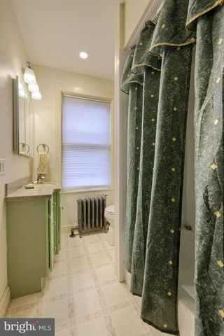 346 W JAMES ST, Lancaster, PA 17603