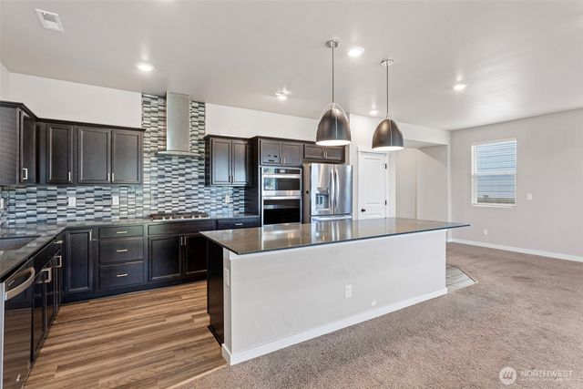 1533 27th Street NW, Puyallup, WA 98371