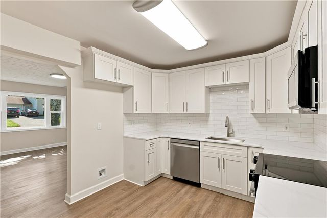 21 Edie Lane, Easton, PA 18045