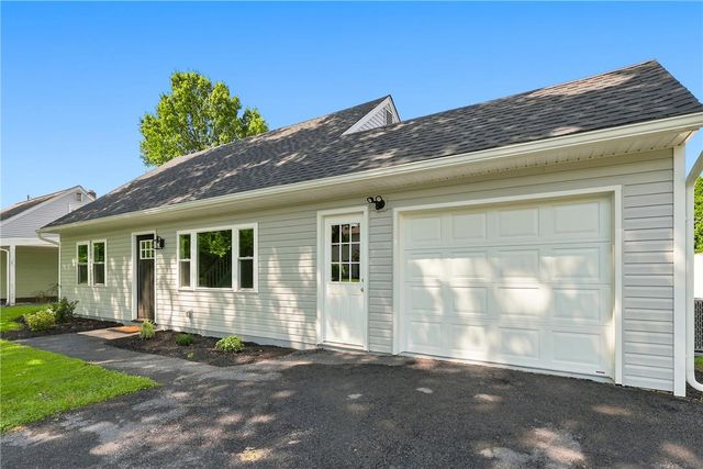 21 Edie Lane, Easton, PA 18045