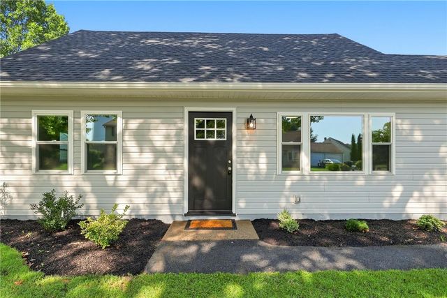 21 Edie Lane, Easton, PA 18045