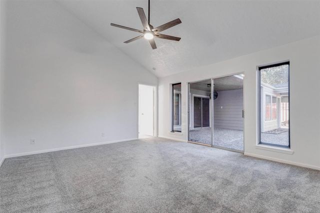 11830 Thoreau Drive, Montgomery, TX 77356